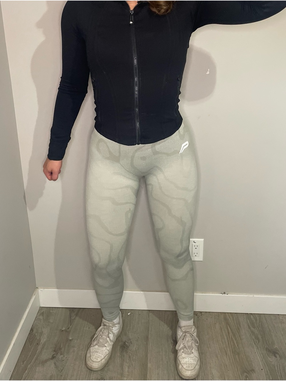 Pursue Fitness Women’s Leggings — Size Small